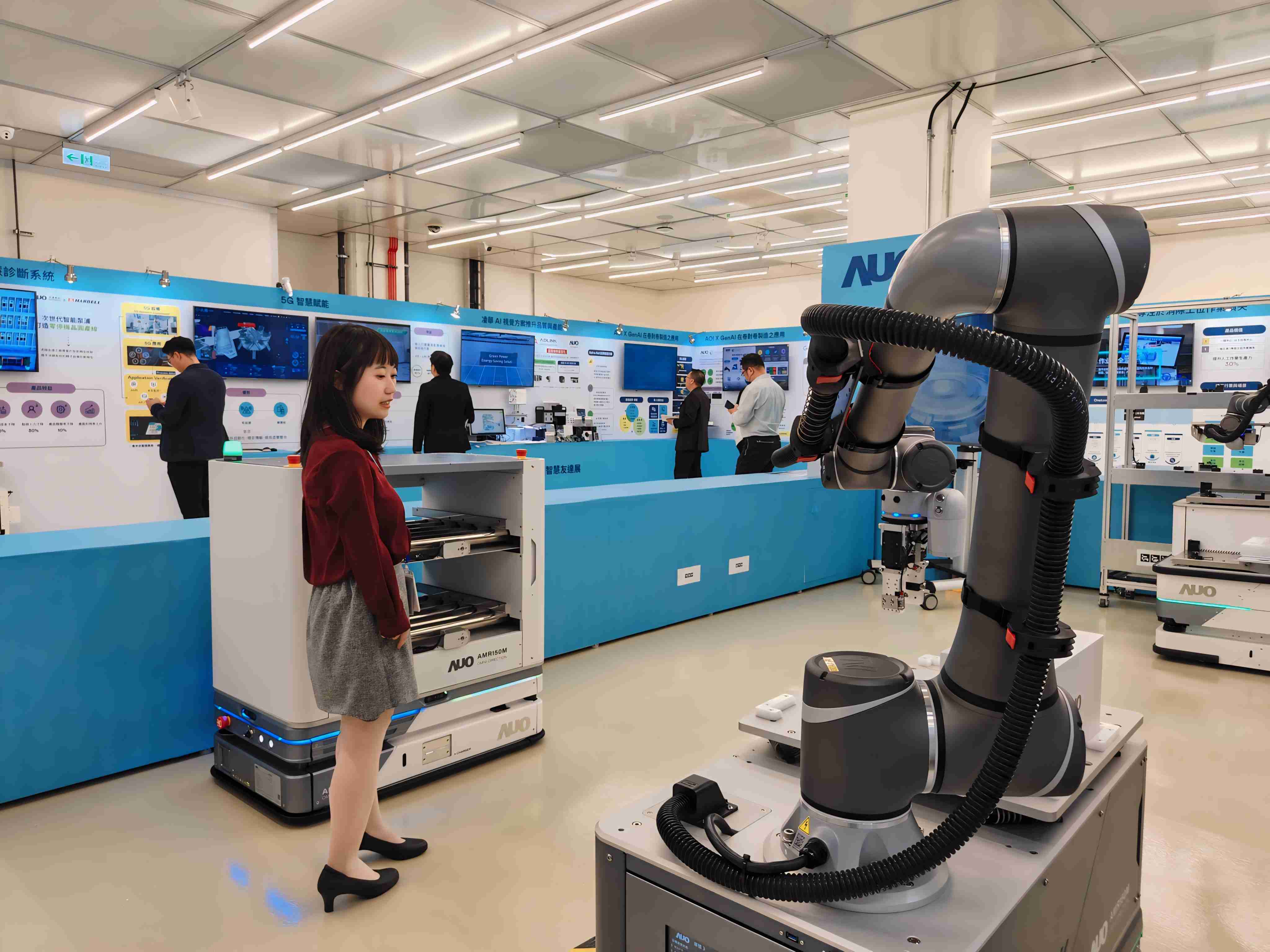 2024智能人生就是博展邀集生态圈伙伴共同参展，，，，从数字应用、、、净零减碳到能源发展，，，创造全方位永续商机，，，携手生态圈伙伴迈向永续未来